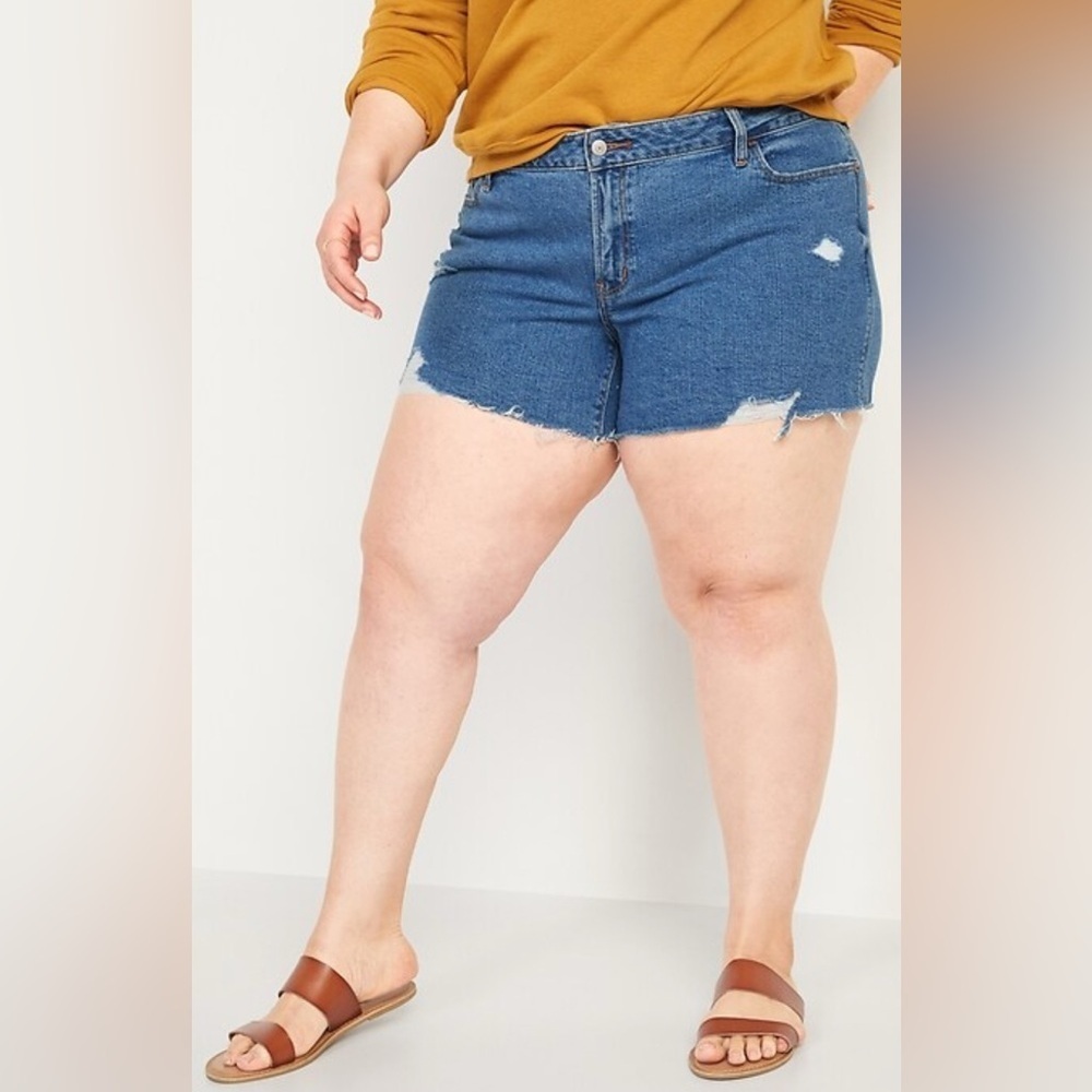 Old Navy Boyfriend Ripped Cutoff Jean Shorts